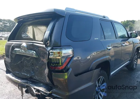 2018 Toyota 4Runner Sr5 Prem/Ltdl/Trail/Trd z USA, uszkodzony, nr VIN JTEBU5JR3J5510429